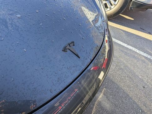 Used 2019 Tesla Model 3 Long Range image 15