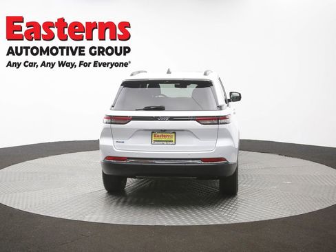 Used 2022 Jeep Grand Cherokee Limited 4xe w/ Luxury Tech Group II AWD/4WD image 41