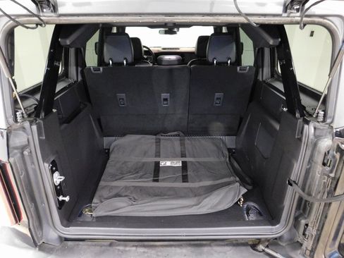 Used 2024 Ford Bronco Wildtrak image 80