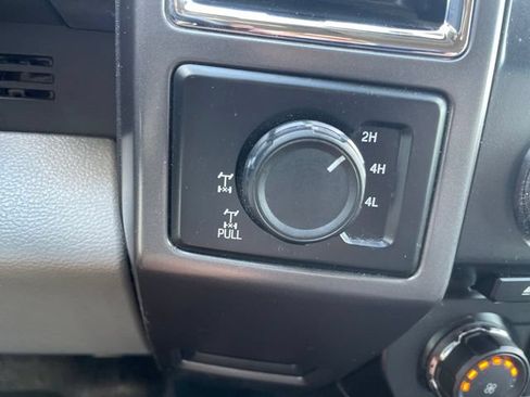 Used 2015 Ford F150 XLT AWD/4WD image 40