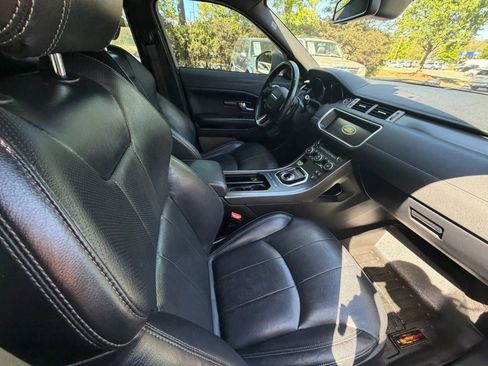 Used 2018 Land Rover Range Rover Evoque Landmark Edition image 10
