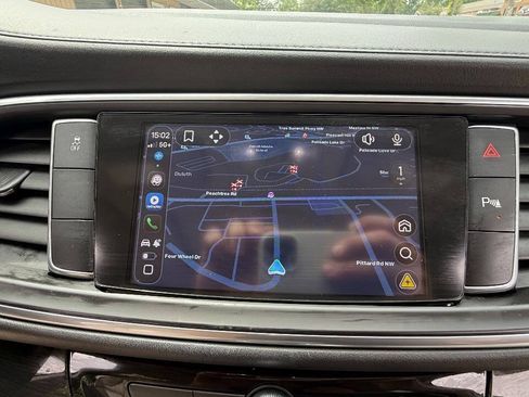 Used 2019 Buick Enclave Essence FWD image 91