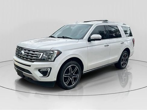 Used 2019 Ford Expedition Limited w/ Special Edition Package AWD/4WD image 3