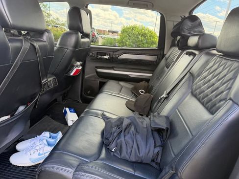 Used 2017 Toyota Tundra Platinum AWD/4WD image 8