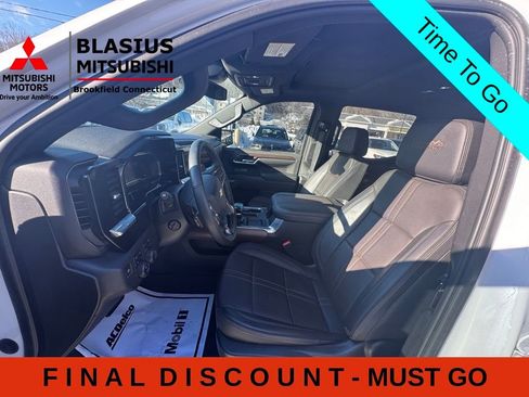 Used 2023 Chevrolet Silverado 1500 High Country w/ High Country Premium Package AWD/4WD image 20