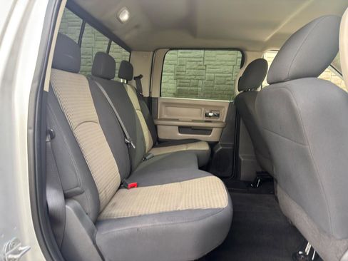 Used 2010 Dodge Ram 2500 Truck SLT AWD/4WD image 11