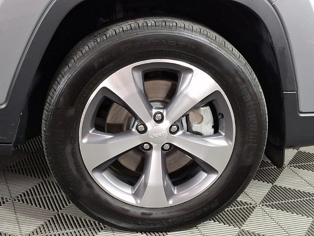 Used 2020 Jeep Cherokee Limited AWD/4WD image 11