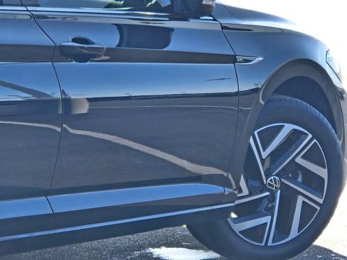 Used 2024 Volkswagen Jetta SEL image 10