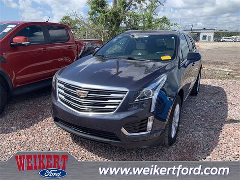 Used 2019 Cadillac XT5 FWD image 1