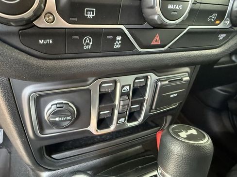 New 2025 Jeep Wrangler Sport S image 20