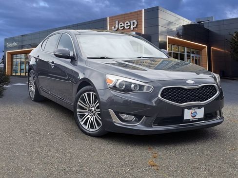Used 2014 Kia Cadenza Premium w/ Luxury Package FWD image 1