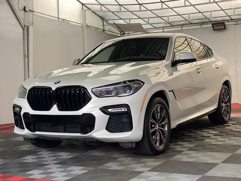 Used 2021 BMW X6 xDrive40i w/ Executive Package AWD/4WD image 3