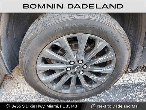 Used 2022 Chevrolet Traverse RS image 5