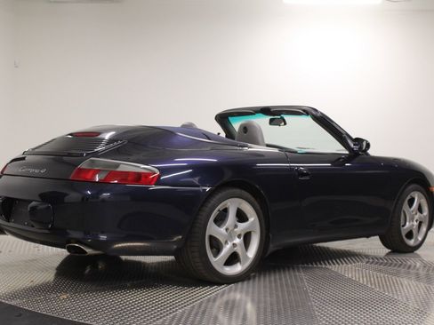 Used 2003 Porsche 911 Carrera 4 image 7