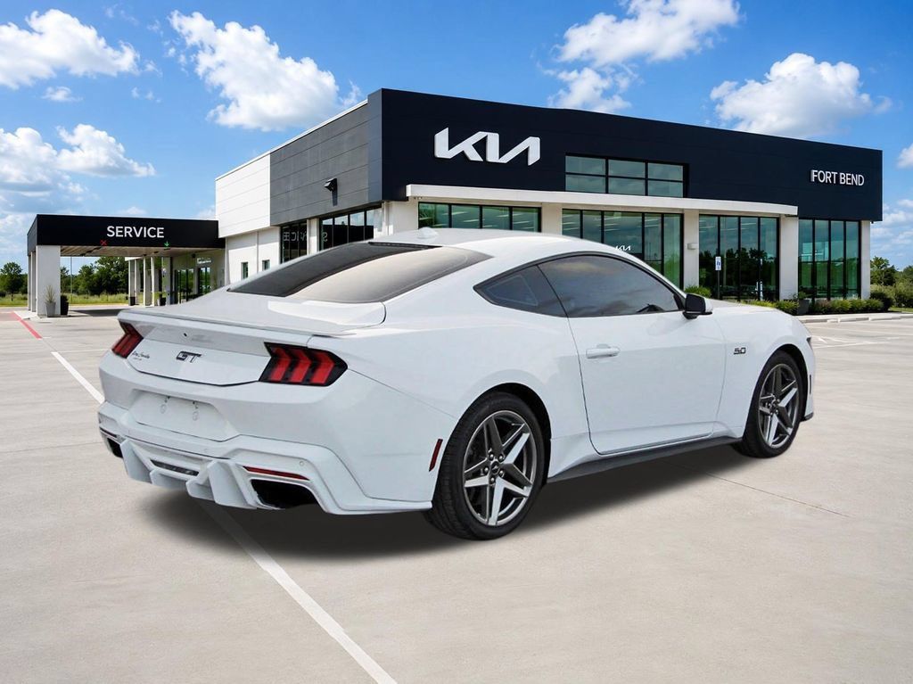 Used 2024 Ford Mustang GT Premium RWD image 5
