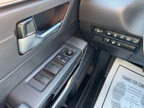 Used 2023 Toyota Sequoia Limited image 32