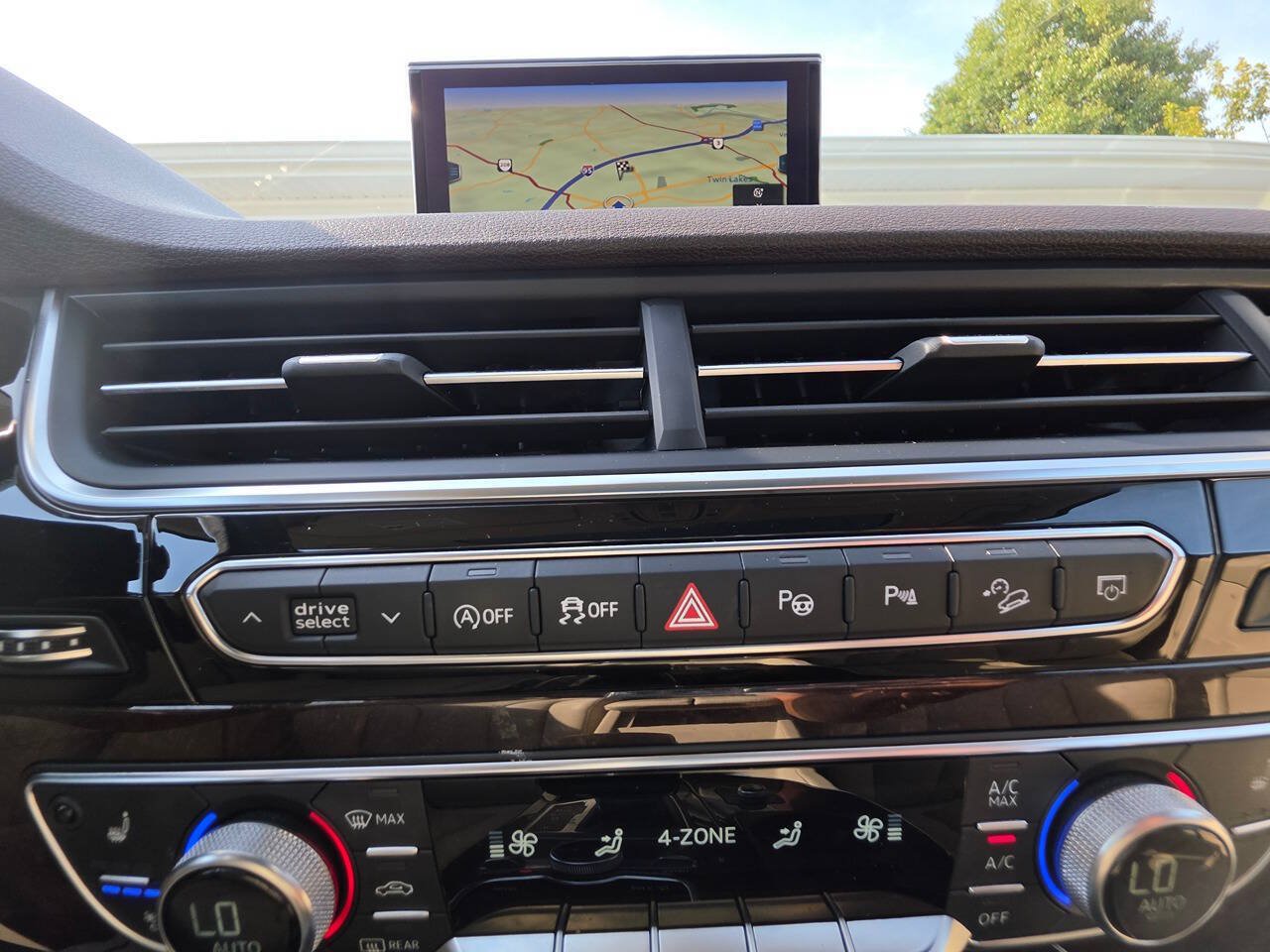 Used 2019 Audi Q7 3.0T Premium Plus w/ Premium Plus Package AWD/4WD image 50