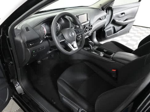 Used 2021 Nissan Sentra S w/ Lighting Package image 17