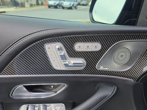 Used 2024 Mercedes-Benz GLS 63 AMG 4MATIC image 21