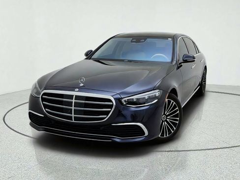 Certified 2022 Mercedes-Benz S 500 4MATIC image 2