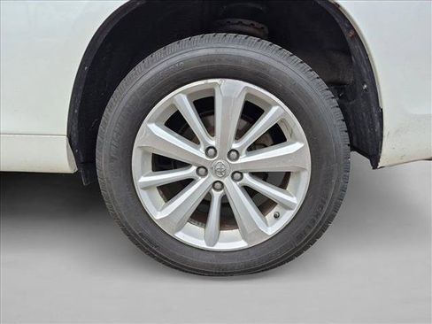 Used 2010 Toyota Highlander Limited w/ Extra Value Pkg 3 AWD/4WD image 14
