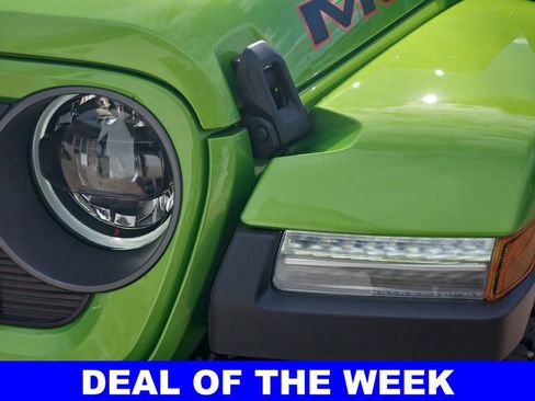 New 2025 Jeep Gladiator Mojave w/ Convenience Group image 32