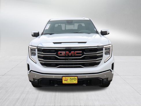 New 2026 GMC Sierra 1500 SLT AWD/4WD image 2