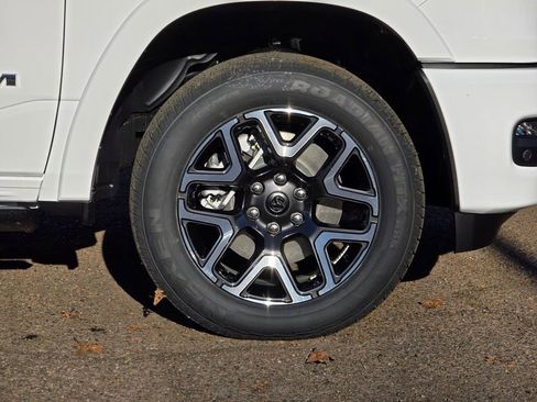 New 2026 RAM 1500 Laramie w/ Laramie Preferred Package image 28