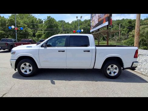 Certified 2025 RAM 1500 Big Horn AWD/4WD image 5