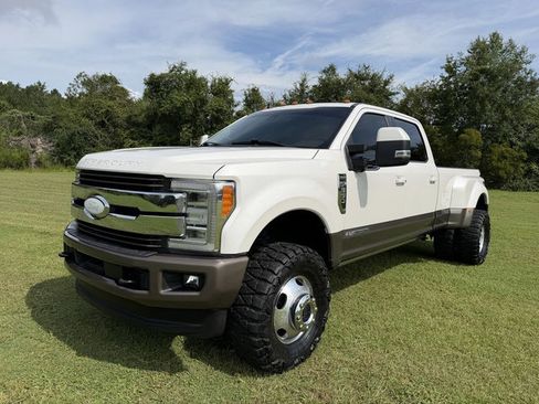 Used 2019 Ford F350 King Ranch w/ King Ranch Ultimate Package AWD/4WD image 1