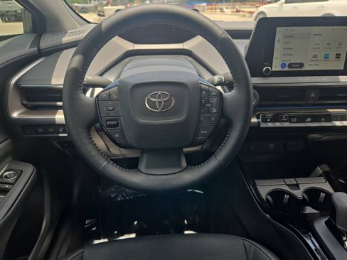 Certified 2026 Toyota Prius XLE FWD image 13