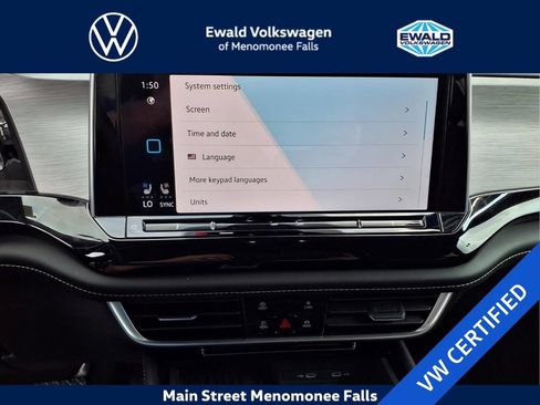Certified 2026 Volkswagen Atlas Cross Sport SE AWD/4WD image 18