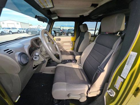 Used 2007 Jeep Wrangler Unlimited X RWD image 13