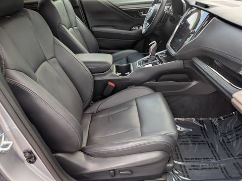 Used 2025 Subaru Outback Touring XT AWD/4WD image 37