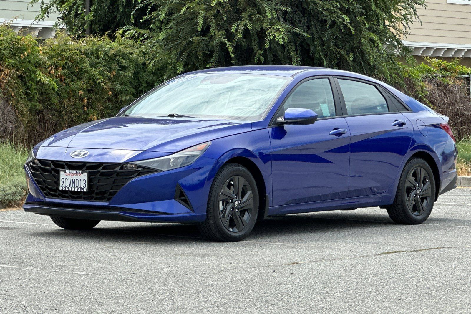 Used 2023 Hyundai Elantra SEL FWD image 8