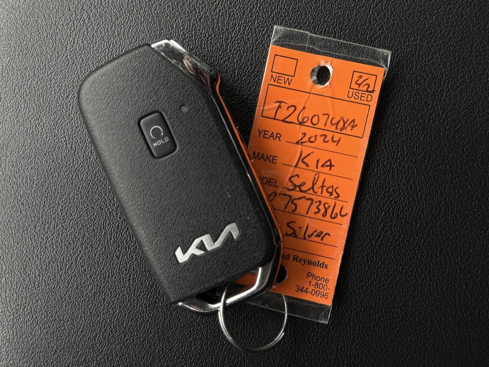 Used 2024 Kia Seltos EX AWD/4WD image 42