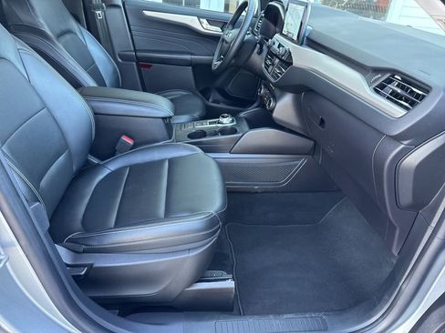 Used 2022 Ford Escape SEL image 43