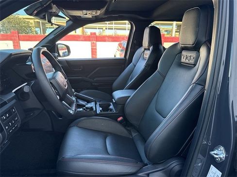 Used 2025 Toyota Tacoma TRD Pro image 31