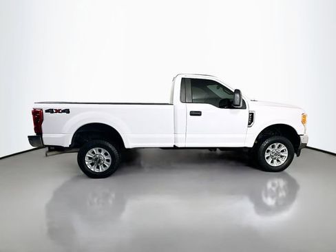 Used 2019 Ford F350 XL image 5