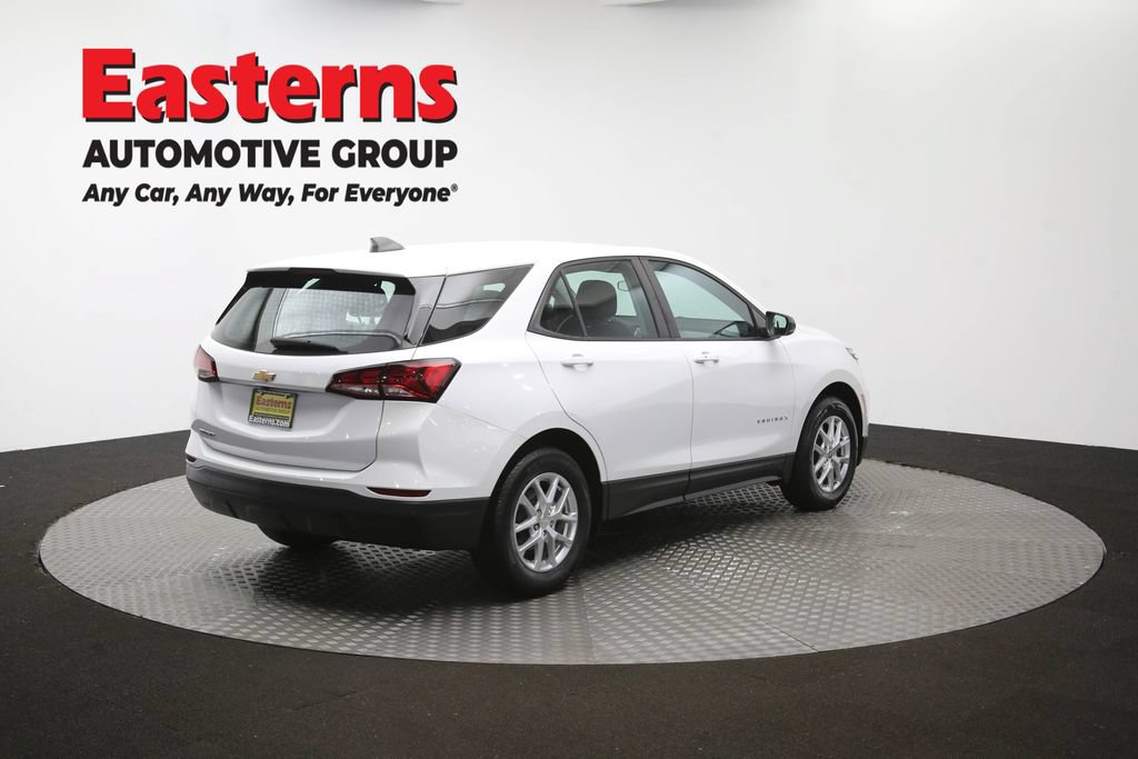 Used 2023 Chevrolet Equinox LS w/ Driver Confidence II Package FWD image 40