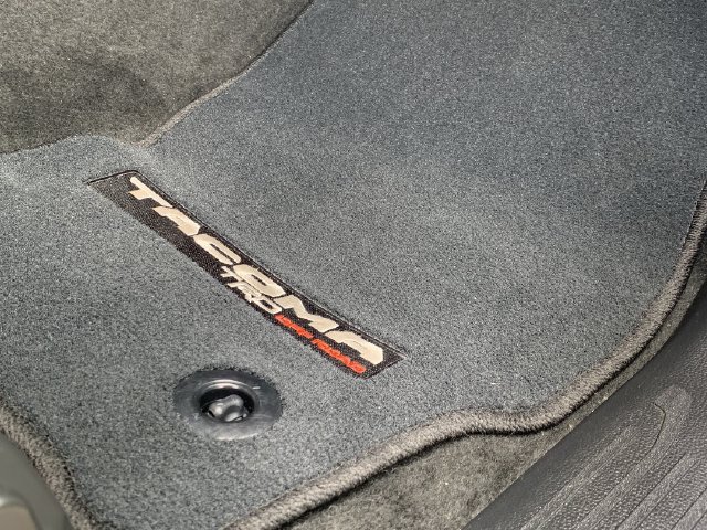 Used 2026 Toyota Tacoma TRD Off-Road AWD/4WD image 14