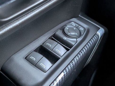 Used 2022 Chevrolet Silverado 1500 RST AWD/4WD image 21