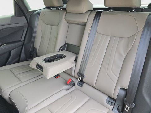 New 2026 Audi Q3 quattro 2.0T AWD/4WD image 14