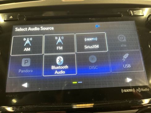 Used 2016 Subaru Forester 2.5i Touring w/ Eyesight & Navigation System image 21