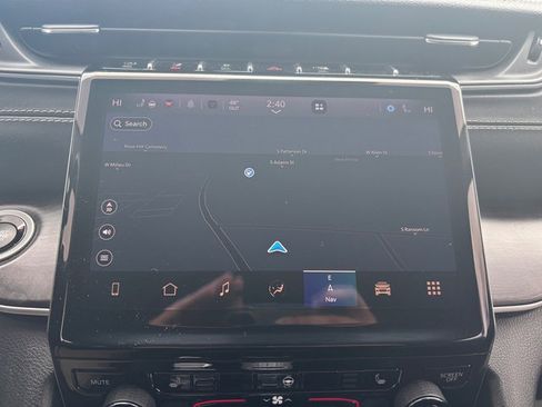 Used 2022 Jeep Grand Cherokee L Limited image 24