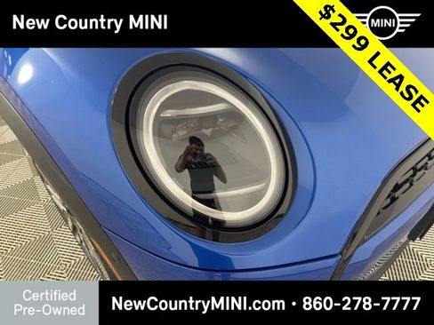 Certified 2025 MINI Cooper 2-Door Hardtop image 30