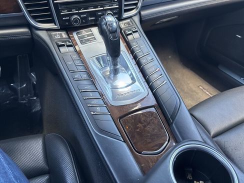 Used 2010 Porsche Panamera Turbo AWD/4WD image 42