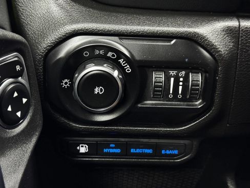 Used 2021 Jeep Wrangler Unlimited Rubicon 4xe w/ Steel Bumper Group image 29