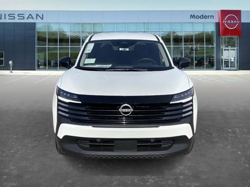 New 2026 Nissan Kicks S image 2