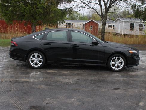 Used 2024 Honda Accord LX image 4